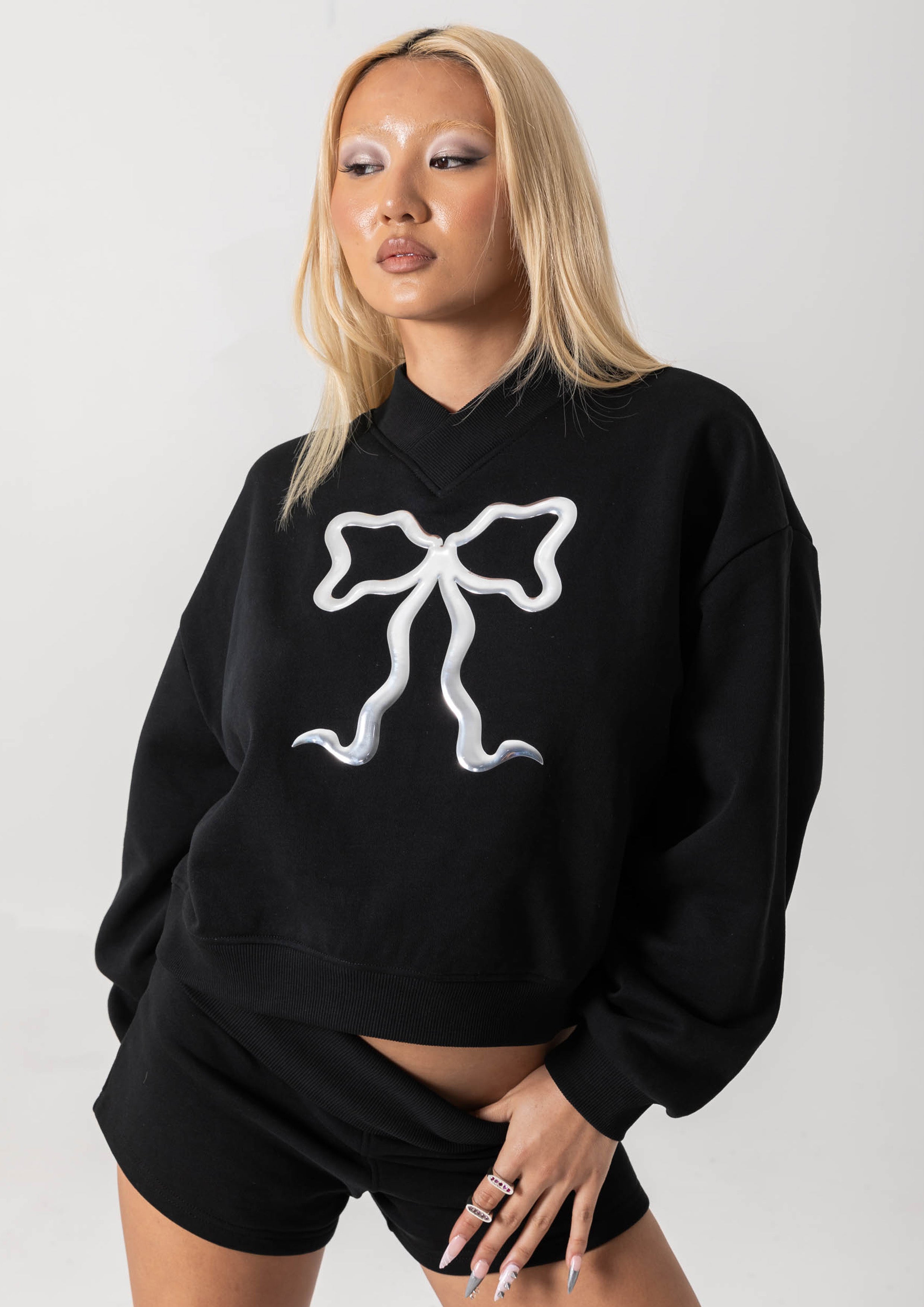 トップス BBBY IZZY CREW - BLACK – Bye Bambi