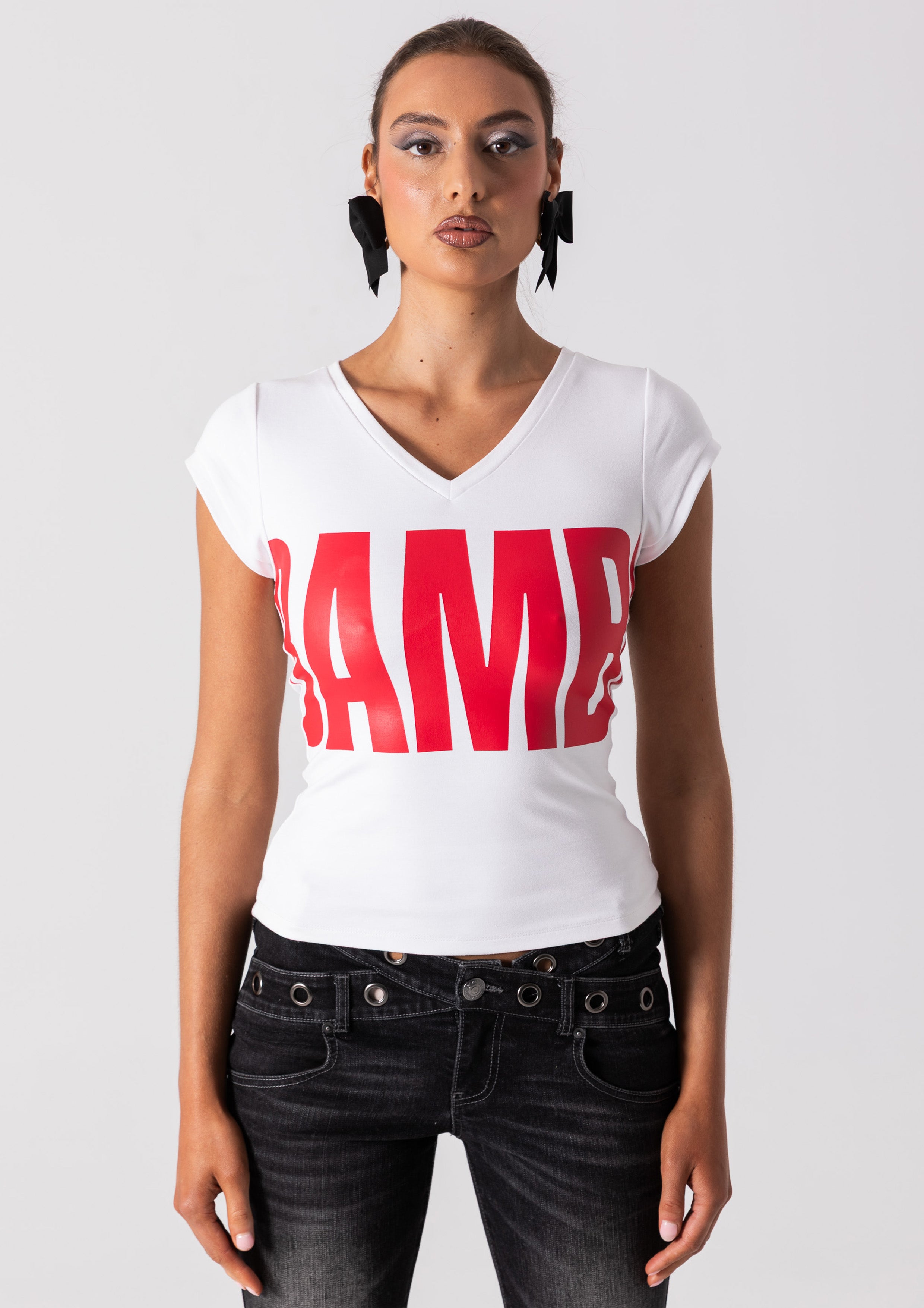 SUKI BABY TEE - WHITE