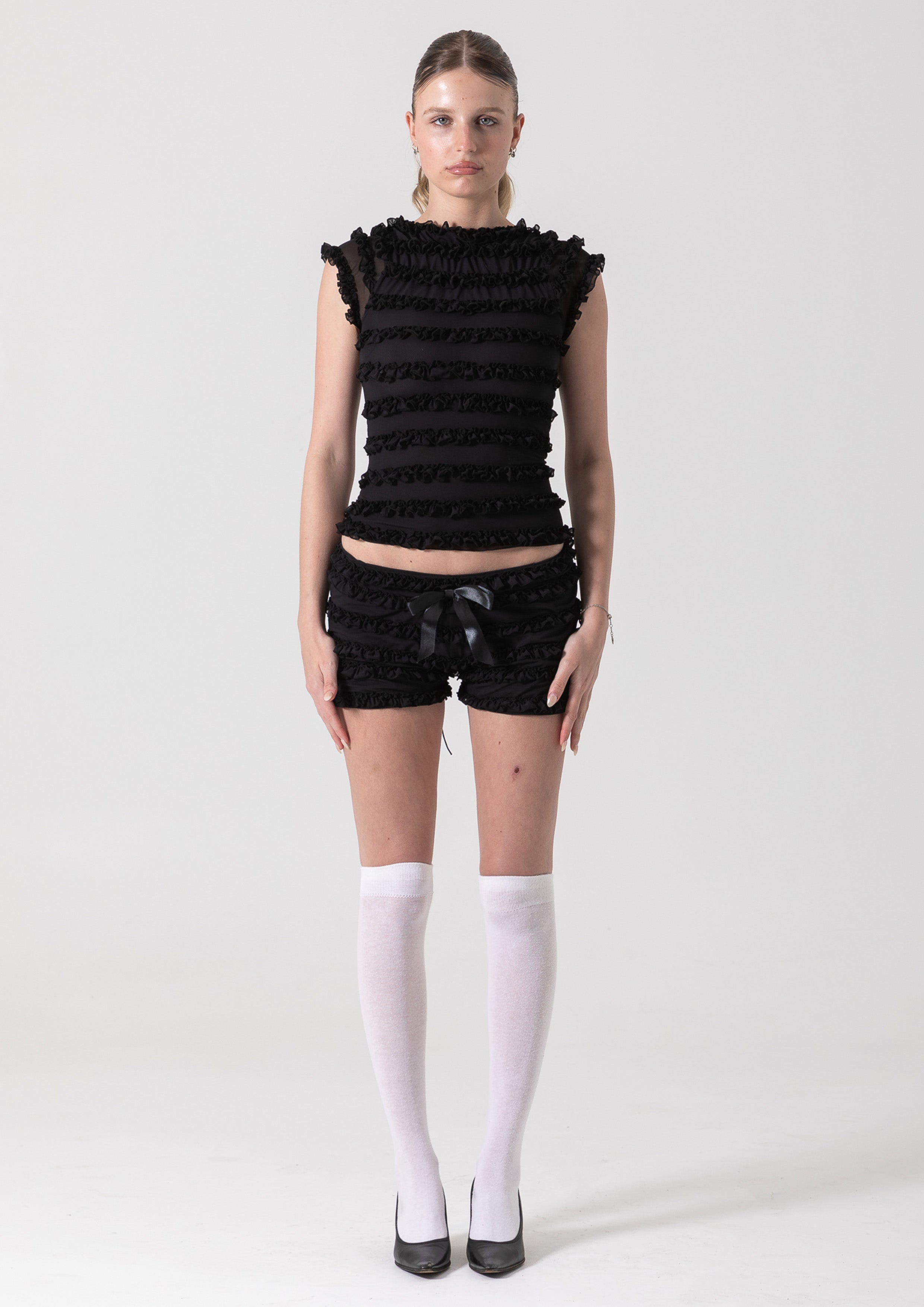 AMELIA RUFFLE SHORT - BLACK – Bye Bambi