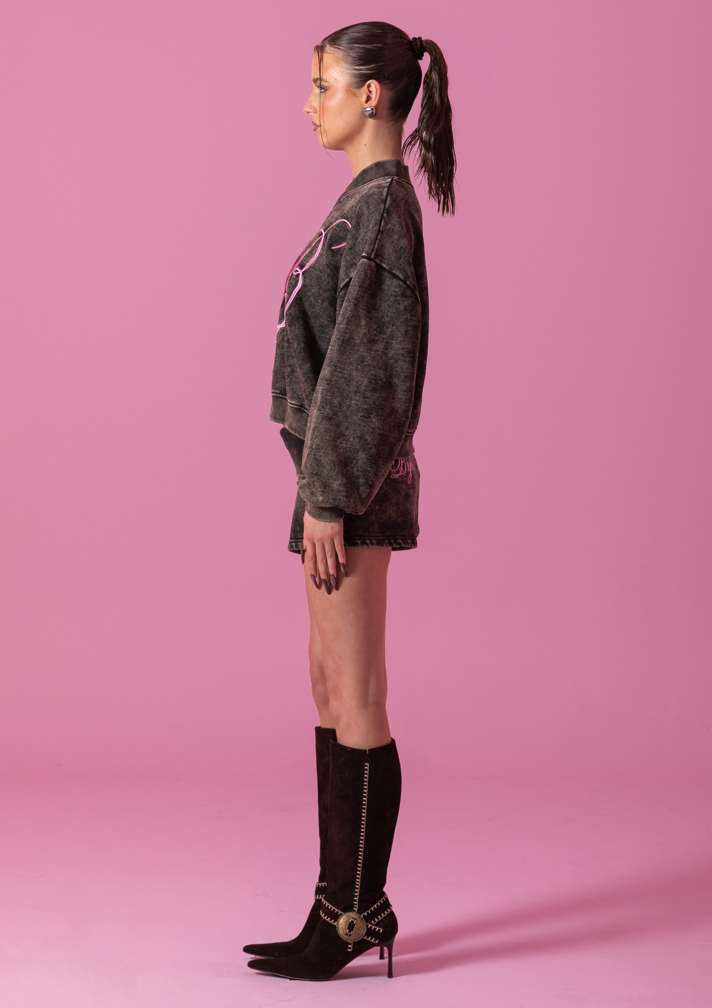 IZZY CREW - DIRTY WASH – Bye Bambi