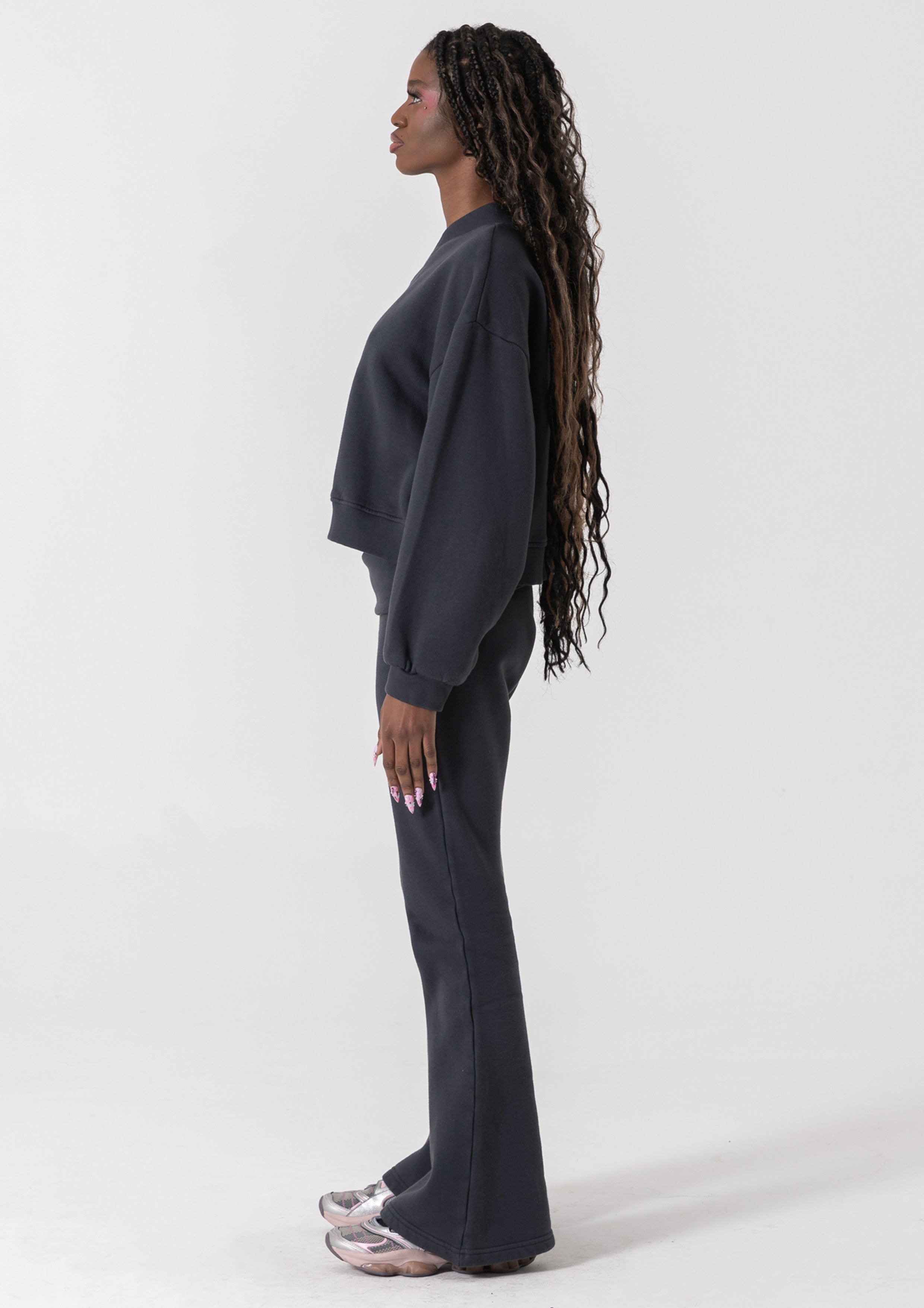 IZZY CREW - VINTAGE BLACK