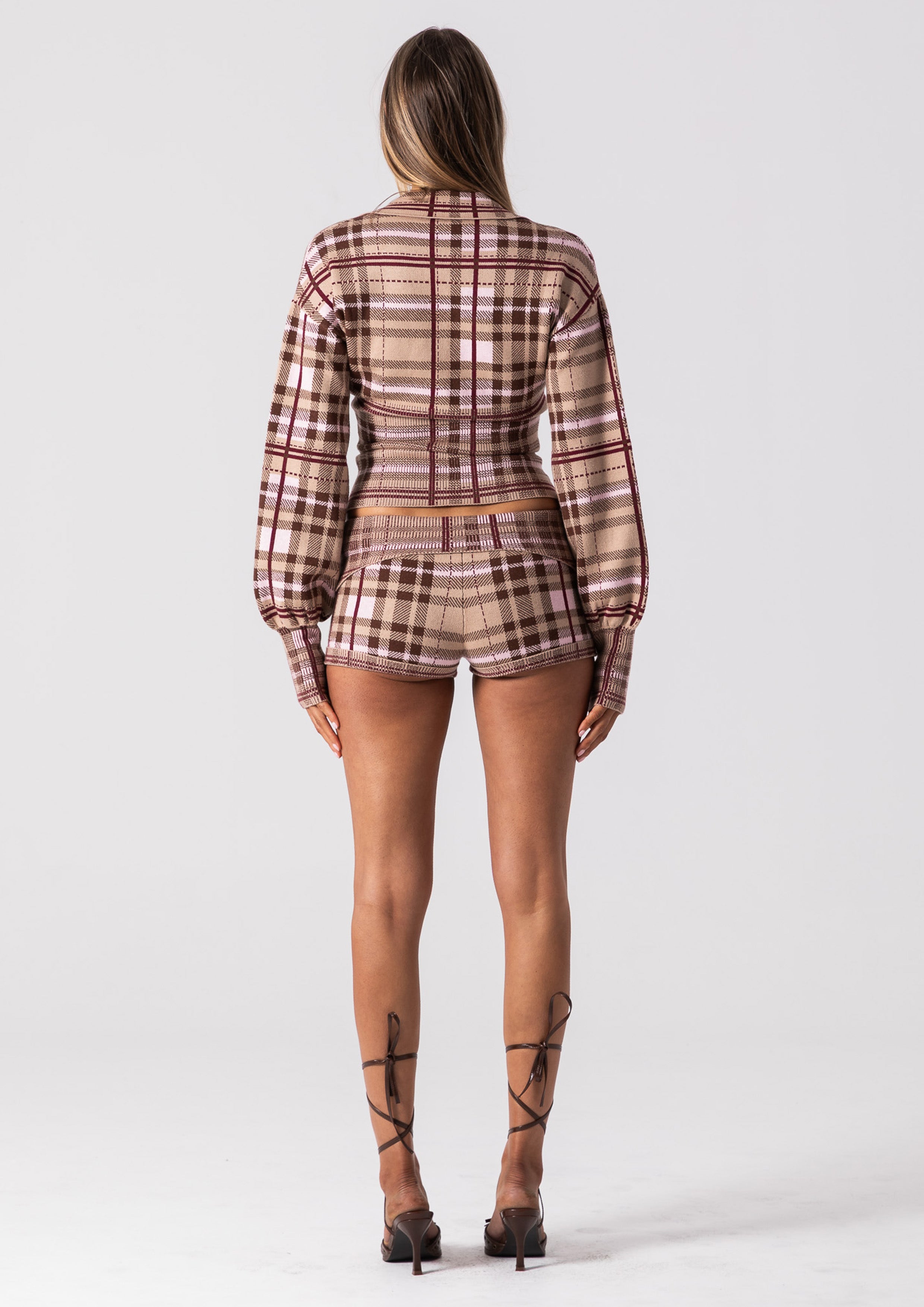 DAPHNE KNIT SHORT - PLAID