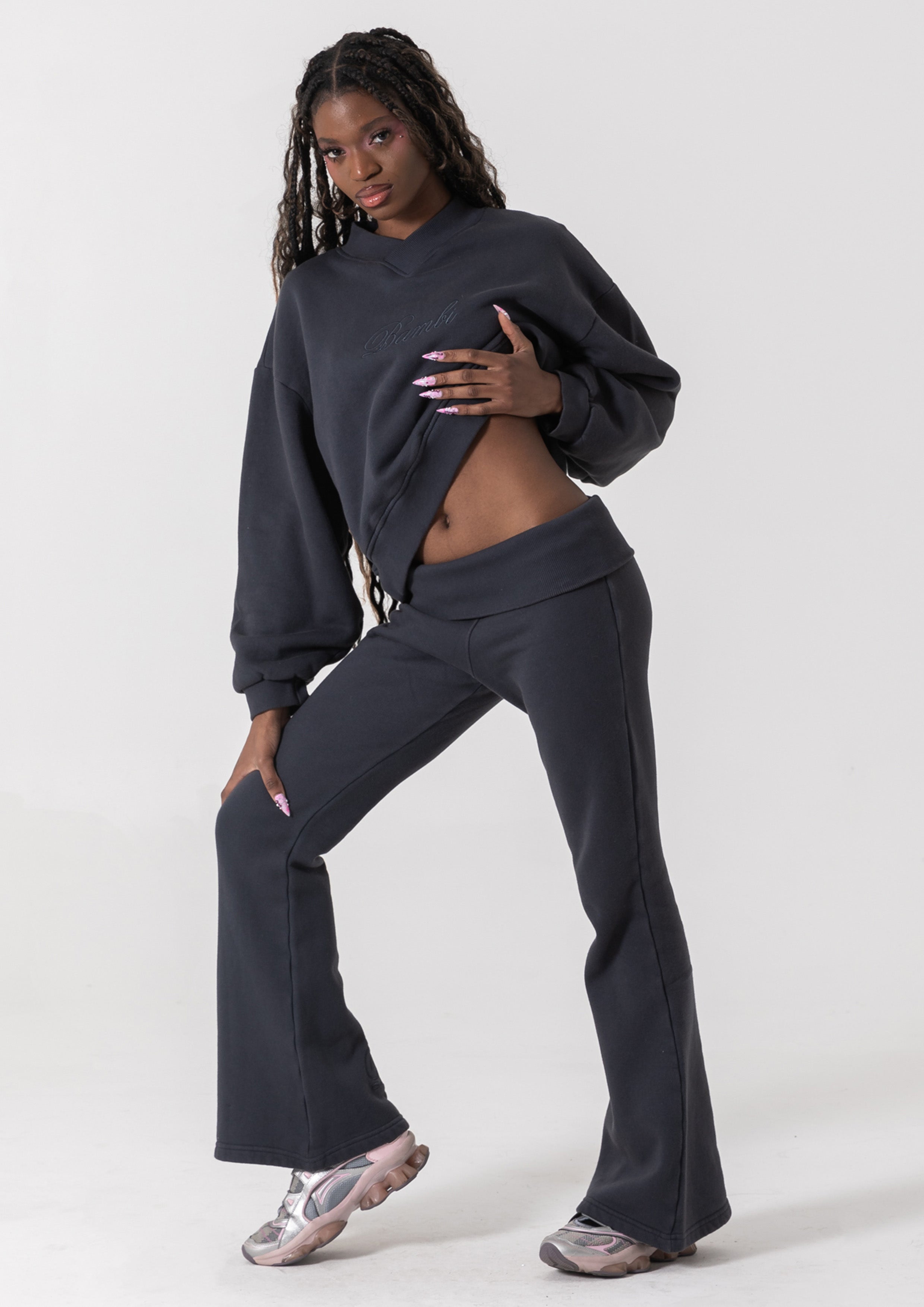 IZZY CREW - VINTAGE BLACK