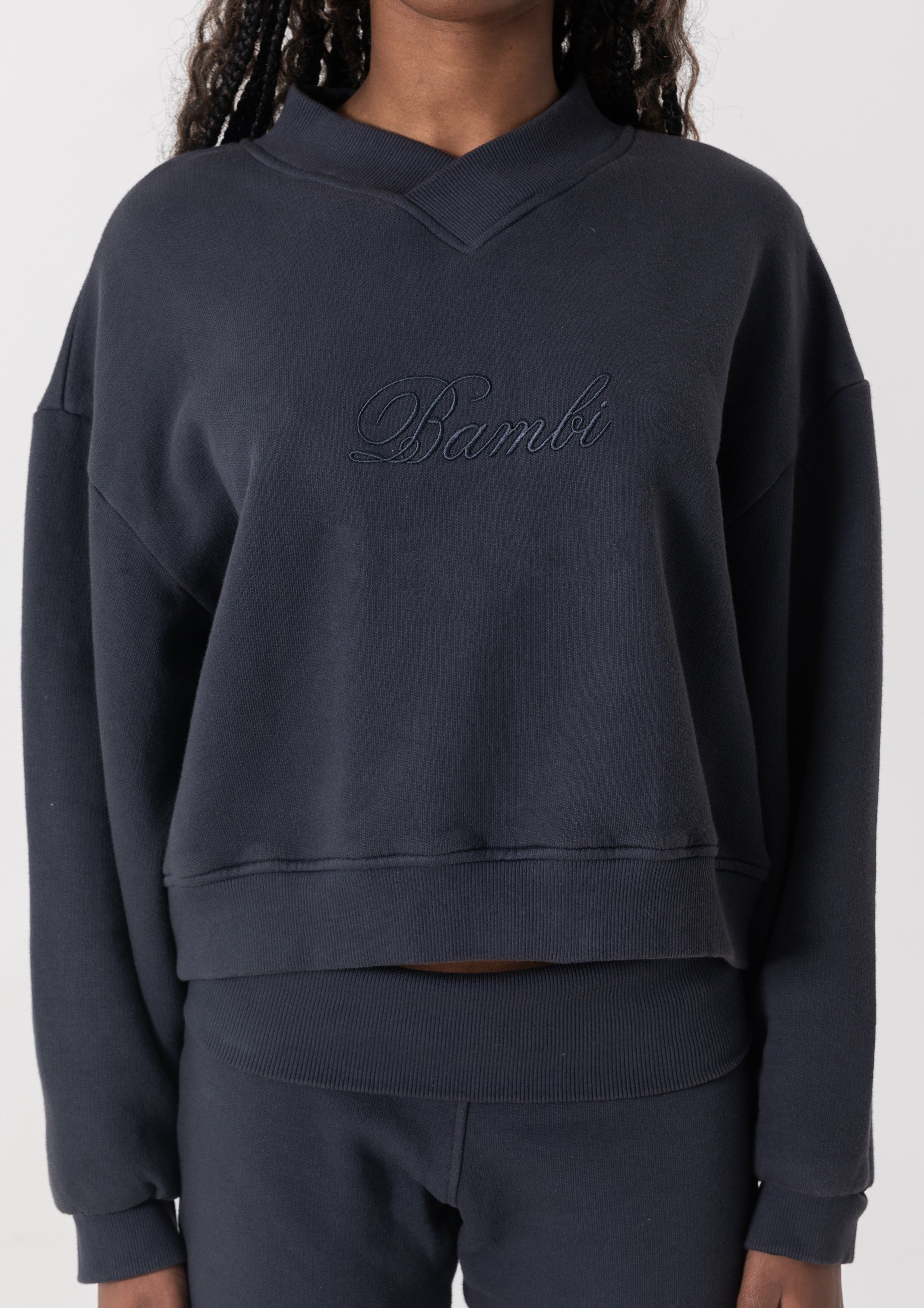 IZZY CREW - VINTAGE BLACK