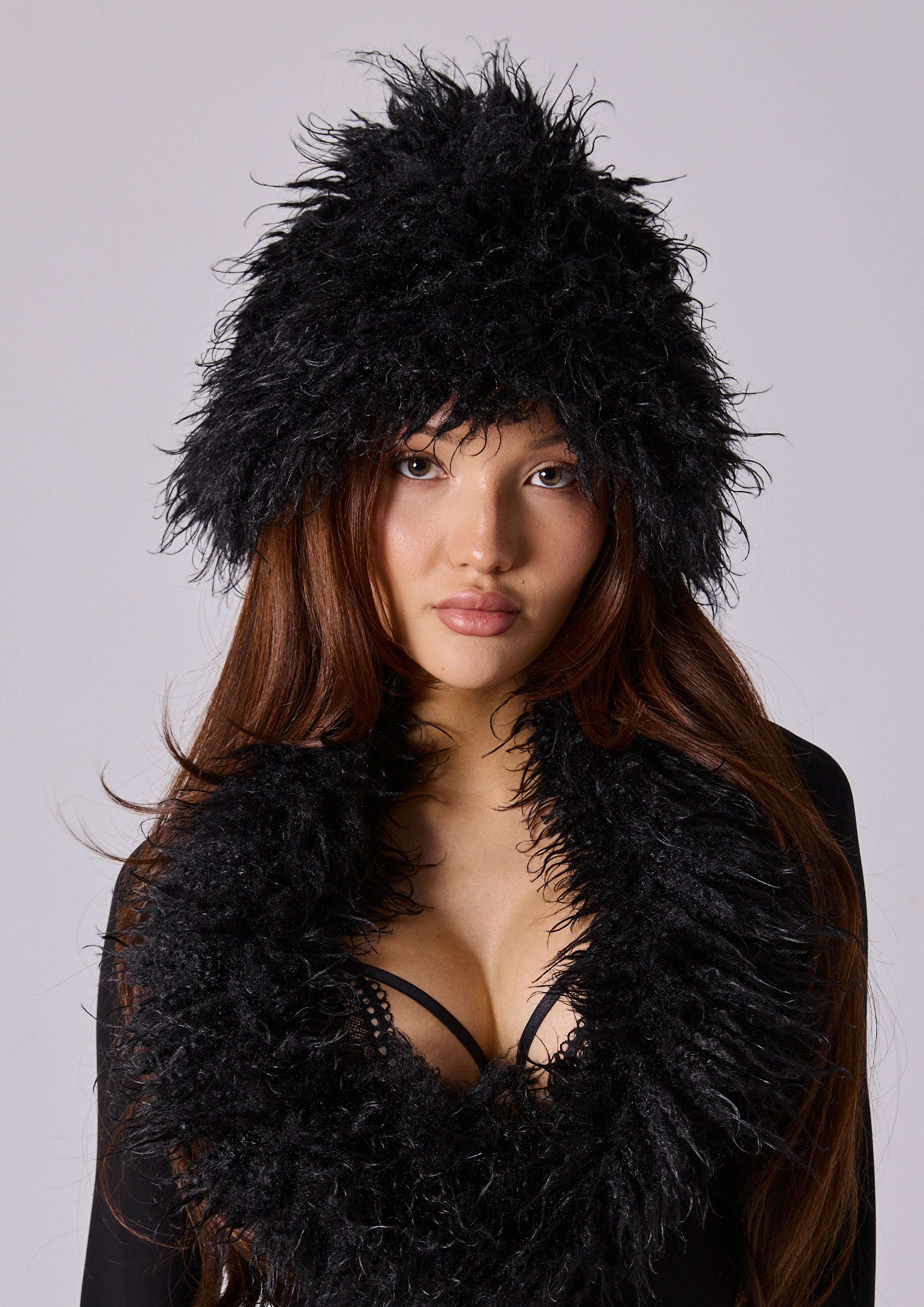 SABRINA FAUX FUR HAT - BLACK