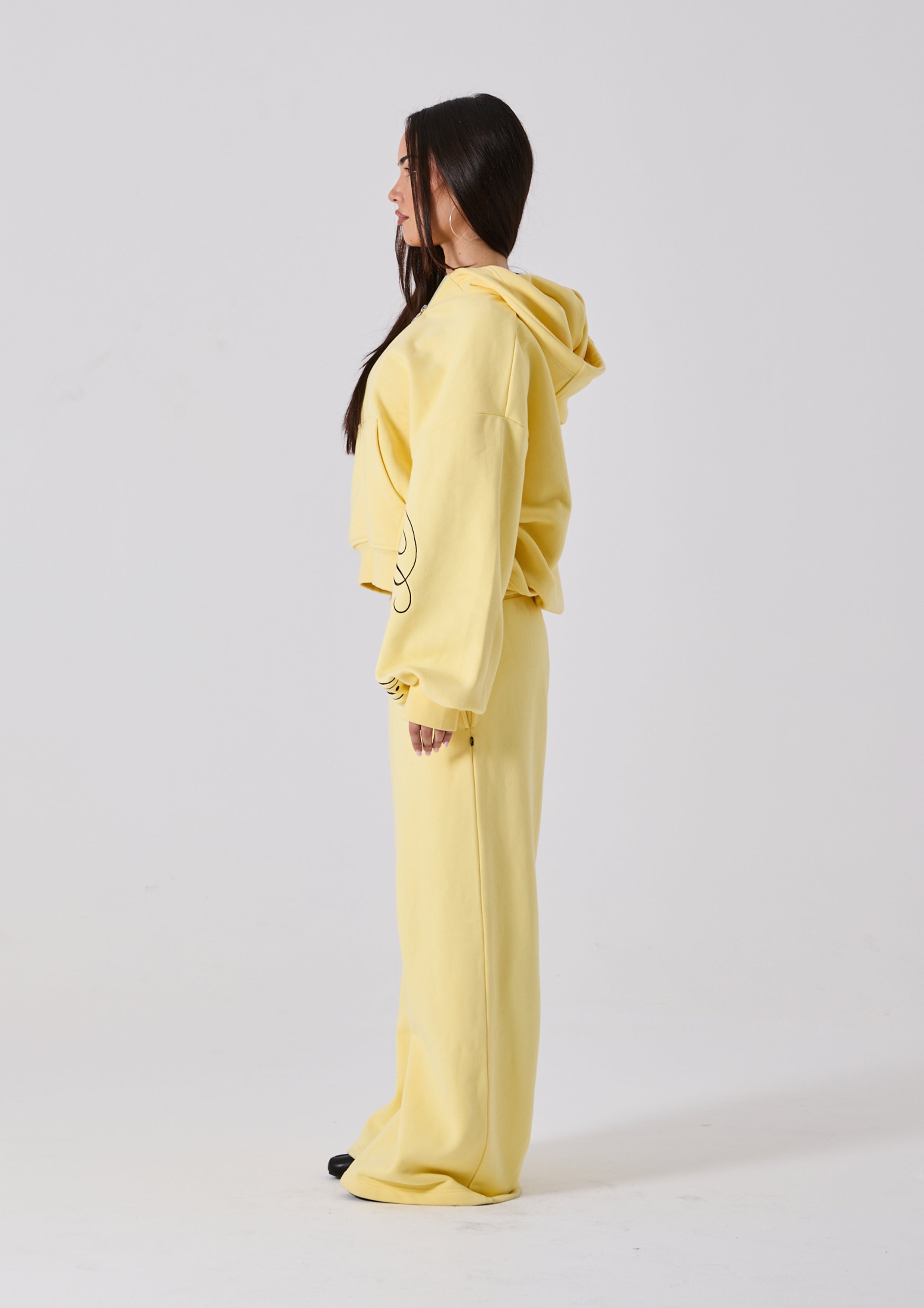 RELAXED LOLA TRACKPANTS - YELLOW