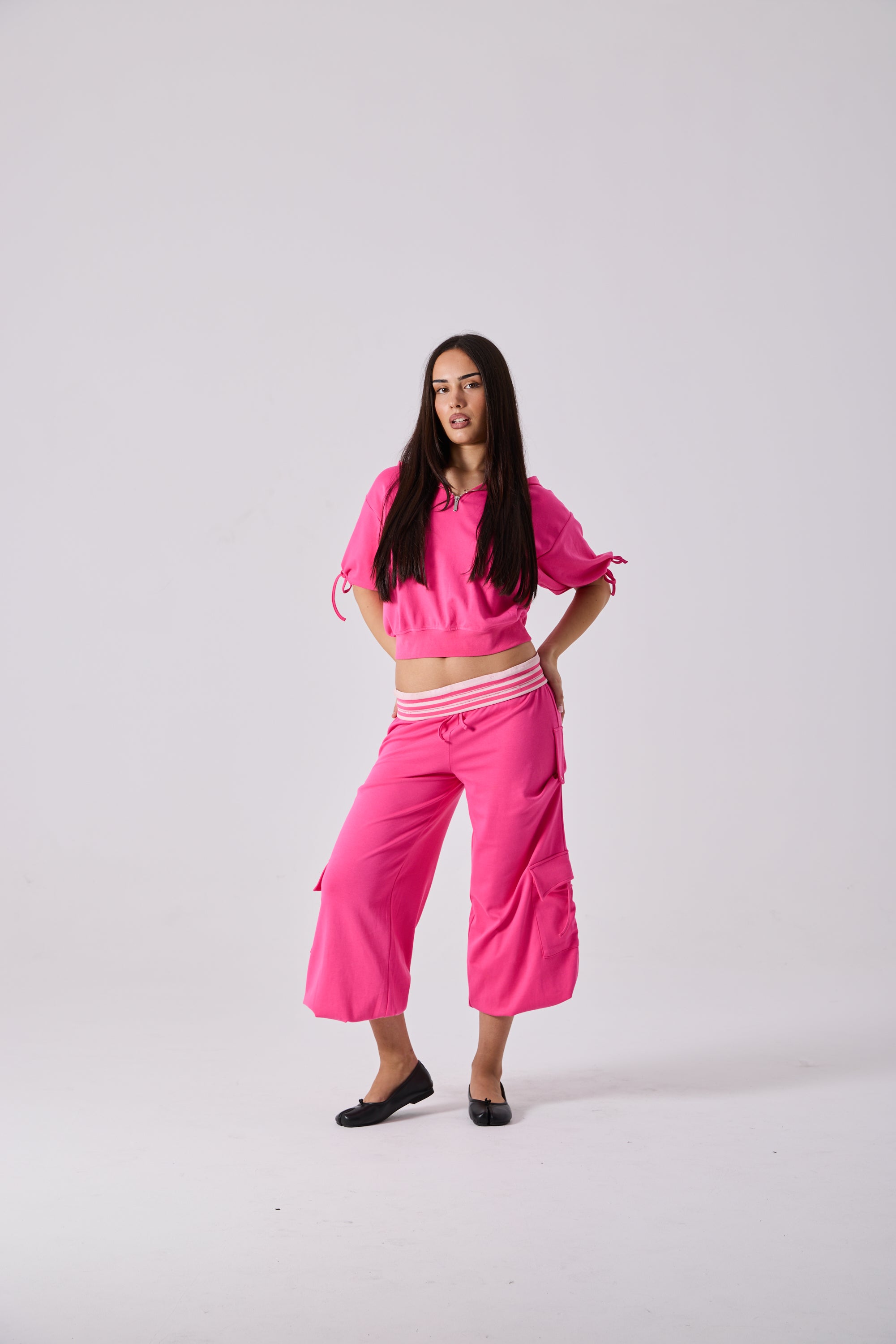 ELARA SHORT SLEEVE LOUNGE TOP - HOT PINK