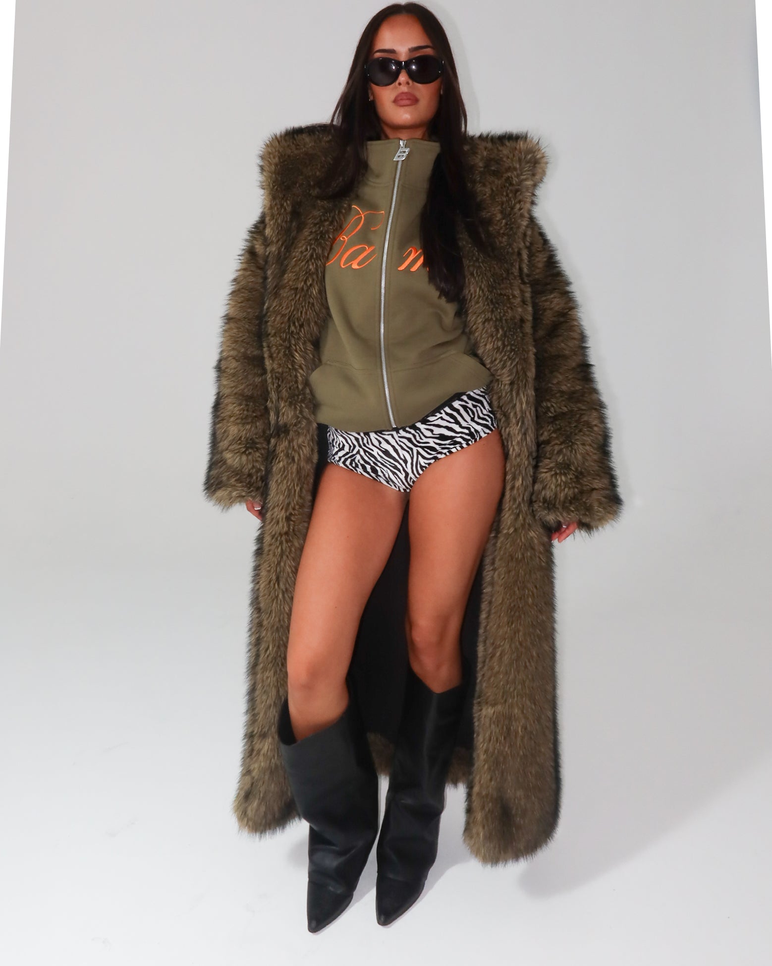 FUR COAT - VIXEN