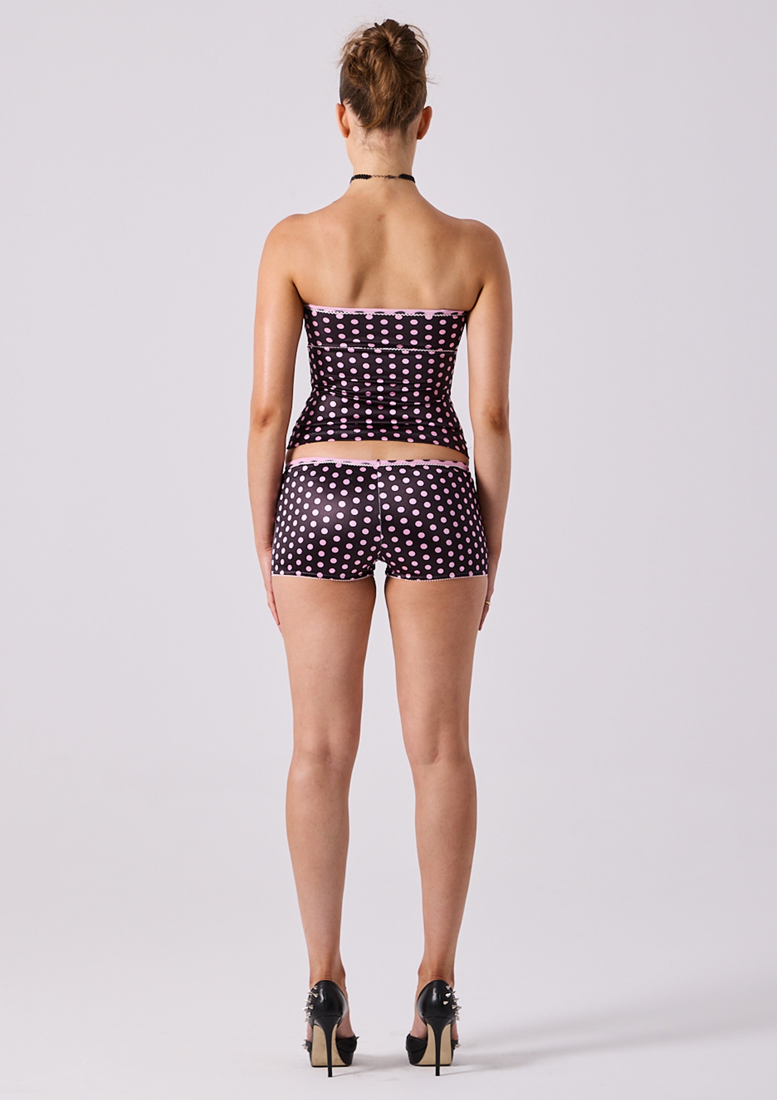 NINA SHORTS - BLACK POLKA