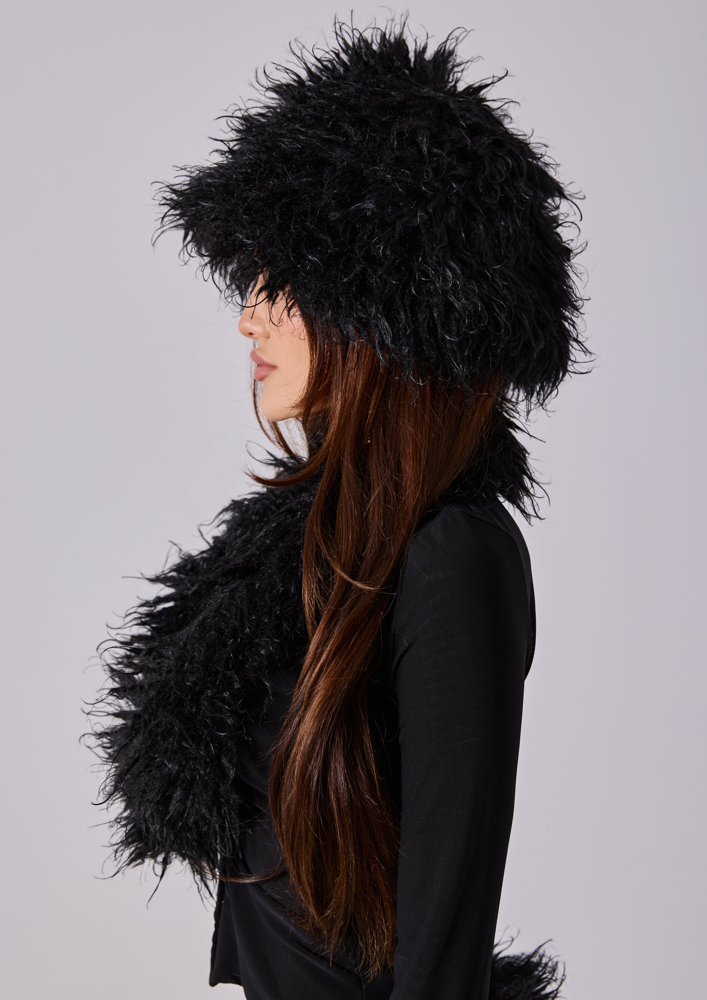 SABRINA FAUX FUR HAT - BLACK